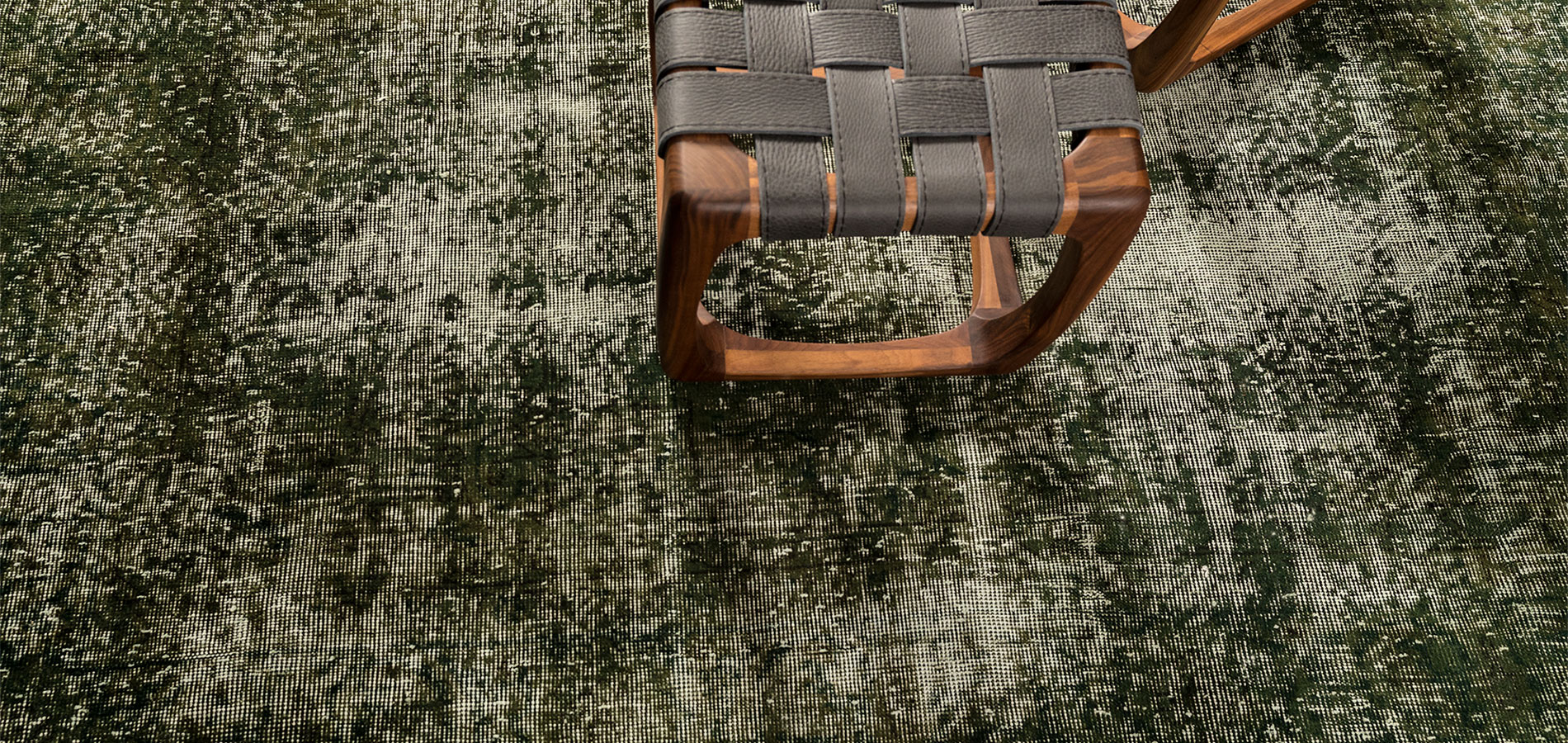 Teppich Bodenschätze von der Teppichfirma remade I Decolorized - Design Teppich Kollektion by Ewald Beyer I München I Deutschland